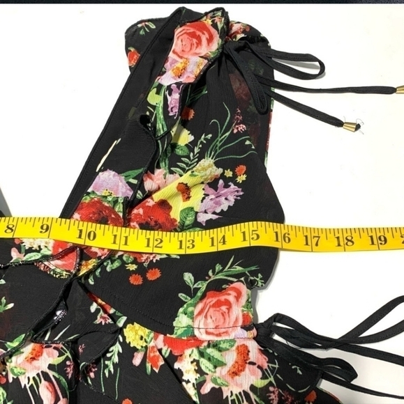 BUFFALO David Bitton Black Floral Top - Picture 7 of 9